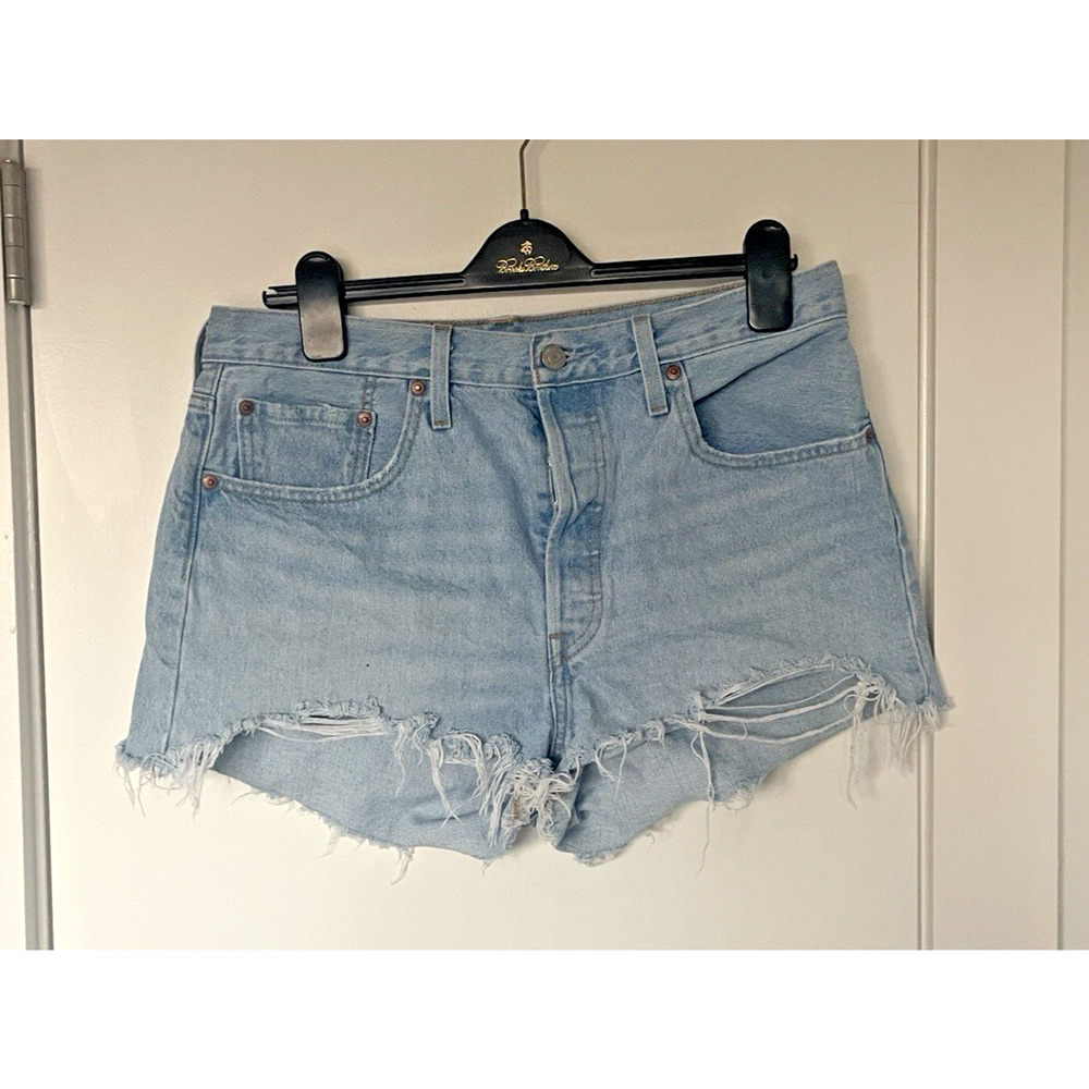 Levi's Women's Size 32 Light Blue Cut Off Denim Jean Shorts